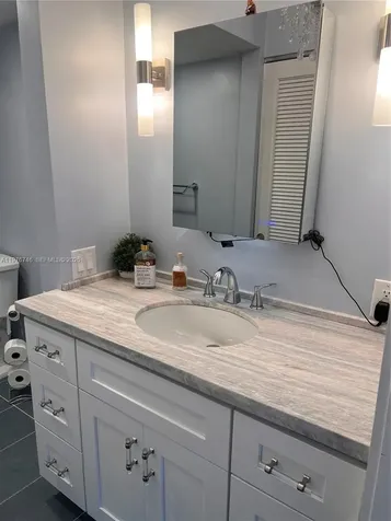 400 N Riverside Drive Pompano Beach FL 33062