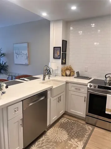 400 N Riverside Drive Pompano Beach FL 33062