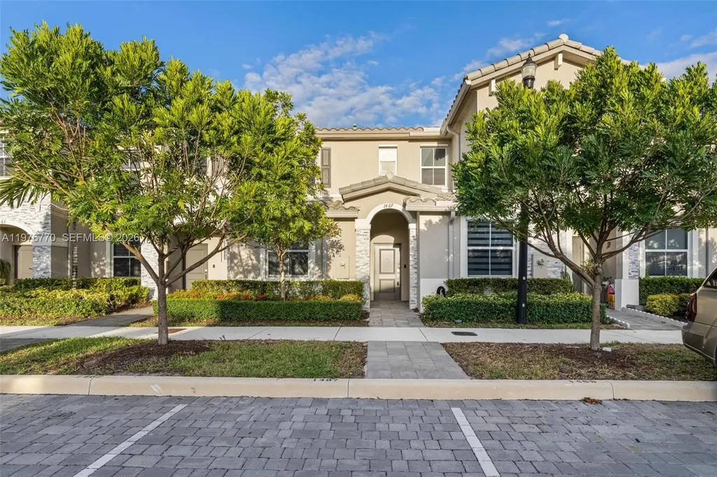 1467 SE 26th Road Homestead FL 33035