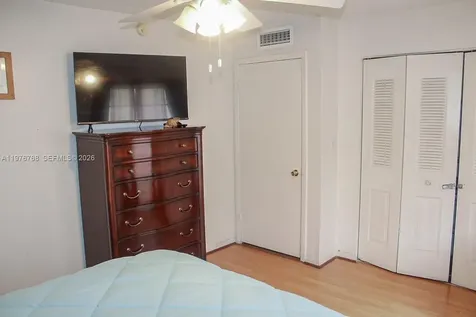 10818 N Kendall Drive Miami FL 33176