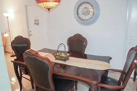 10818 N Kendall Drive Miami FL 33176