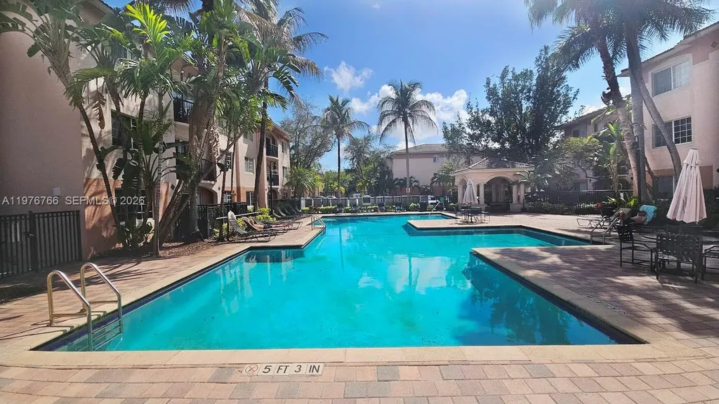 2033 SE 10th Avenue Fort Lauderdale FL 33316