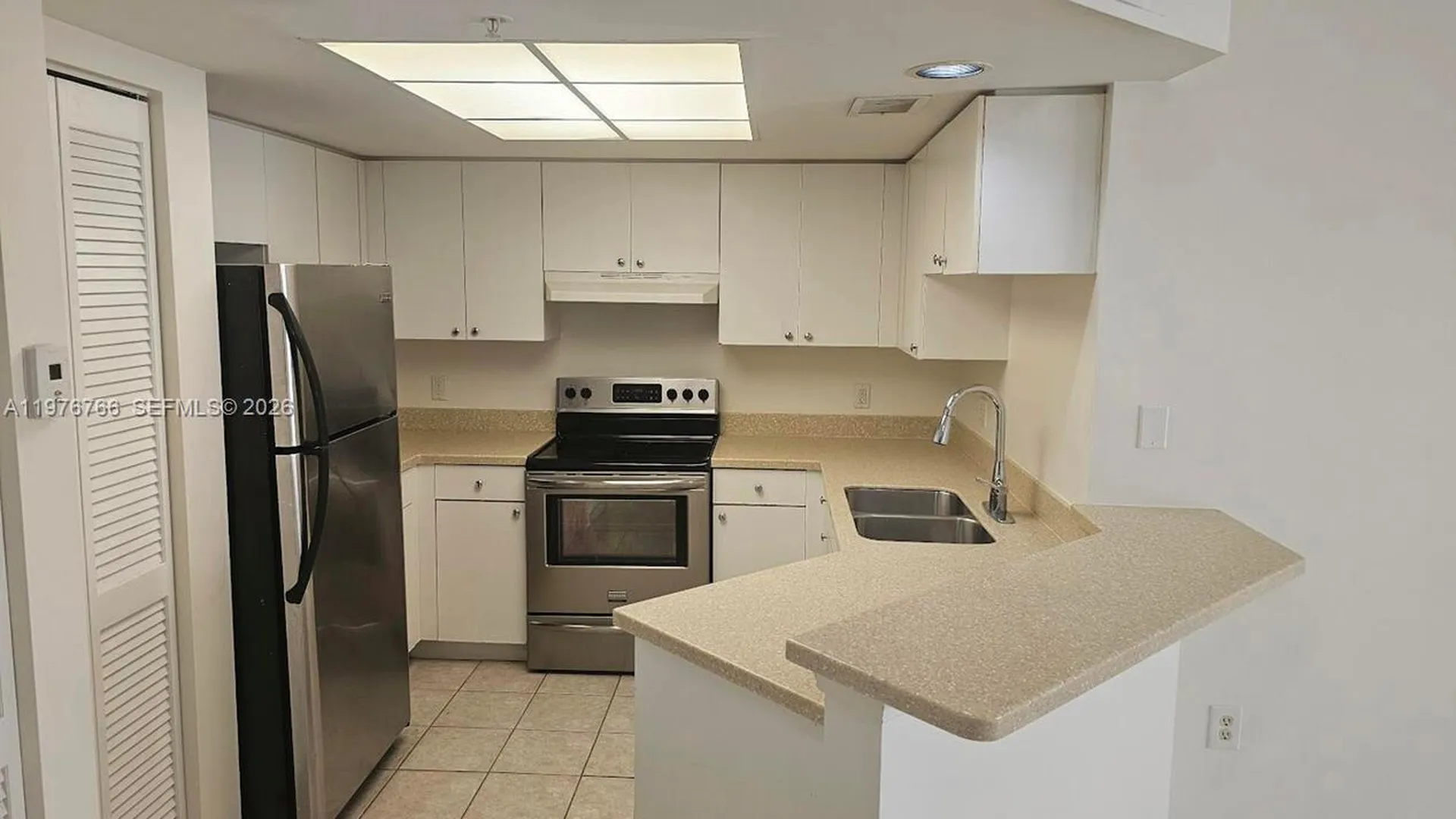 2033 SE 10th Avenue Fort Lauderdale FL 33316