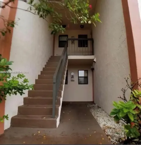 851 NE 207th Terrace Miami FL 33179