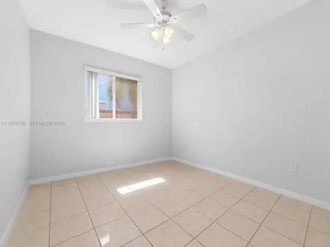 6 SE Marlin Avenue Key Largo FL 33037