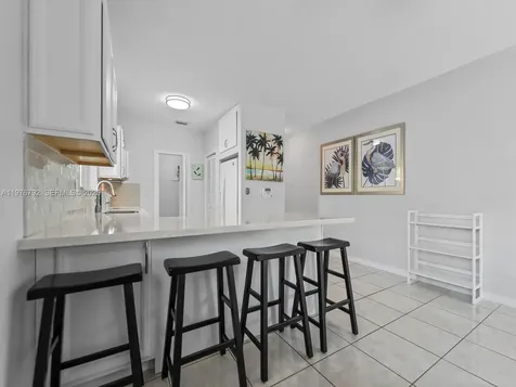 6 SE Marlin Avenue Key Largo FL 33037