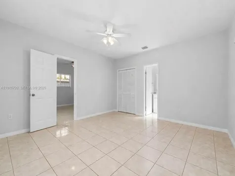 6 SE Marlin Avenue Key Largo FL 33037