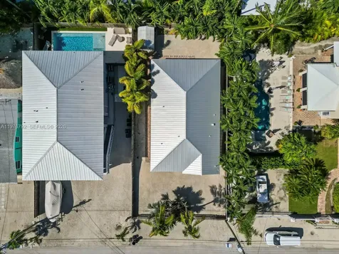 6 SE Marlin Avenue Key Largo FL 33037