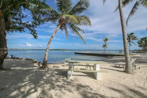 6 SE Marlin Avenue Key Largo FL 33037