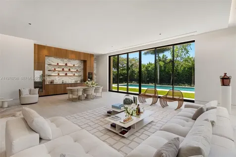 8755 SW 54th Avenue Miami FL 33143
