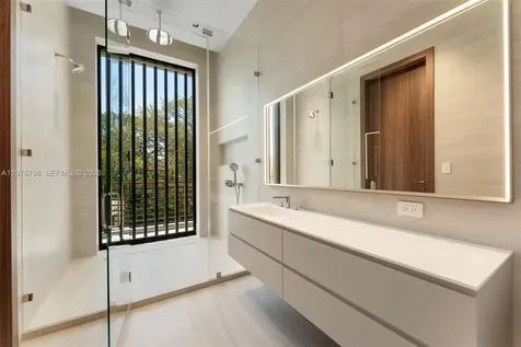 8755 SW 54th Avenue Miami FL 33143