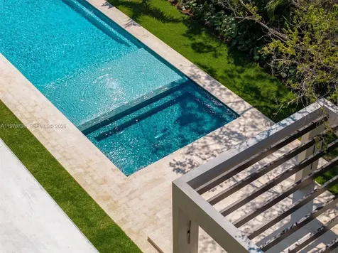 8755 SW 54th Avenue Miami FL 33143