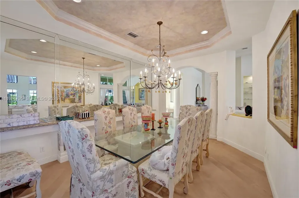 901 Manatee Way Hollywood FL 33019