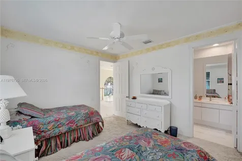 901 Manatee Way Hollywood FL 33019