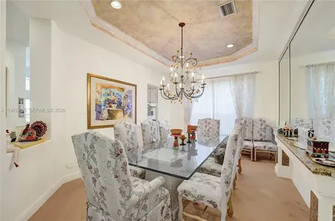 901 Manatee Way Hollywood FL 33019