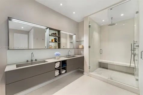 741 Harbor Drive Key Biscayne FL 33149