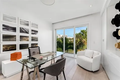 741 Harbor Drive Key Biscayne FL 33149