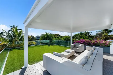 741 Harbor Drive Key Biscayne FL 33149