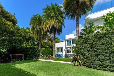 741 Harbor Drive Key Biscayne FL 33149