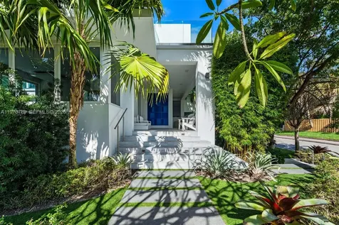 741 Harbor Drive Key Biscayne FL 33149