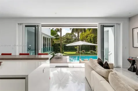 741 Harbor Drive Key Biscayne FL 33149