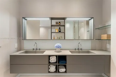 741 Harbor Drive Key Biscayne FL 33149