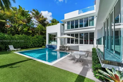 741 Harbor Drive Key Biscayne FL 33149