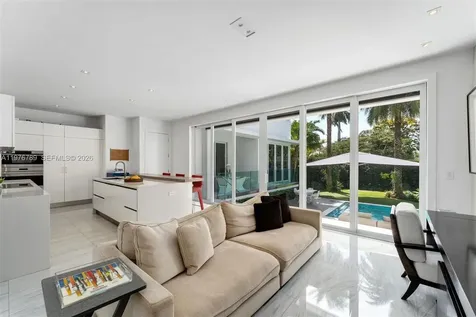 741 Harbor Drive Key Biscayne FL 33149