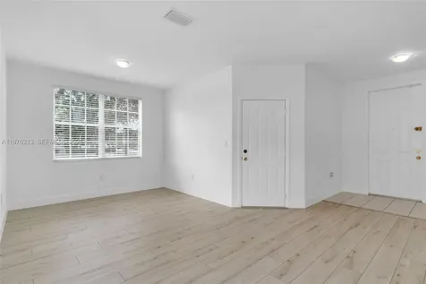 925 SW 152nd Court Miami FL 33194