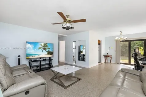 6200 SW 18th Street North Lauderdale FL 33068