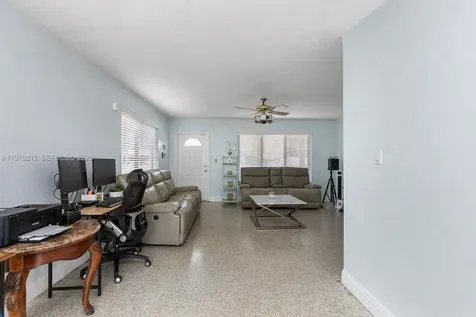 6200 SW 18th Street North Lauderdale FL 33068