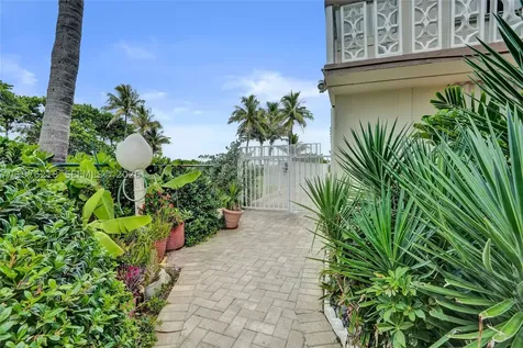 1936 S Ocean Hallandale Beach FL 33009