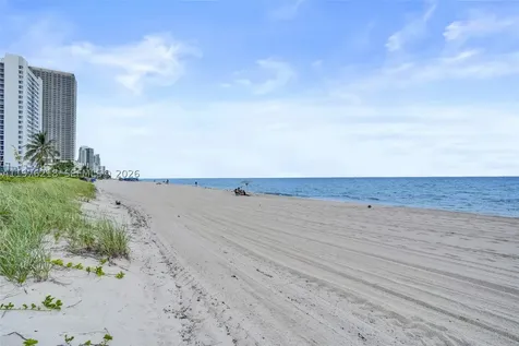 1936 S Ocean Hallandale Beach FL 33009