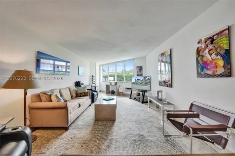 1936 S Ocean Hallandale Beach FL 33009