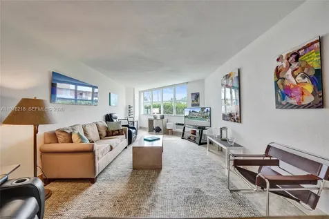 1936 S Ocean Hallandale Beach FL 33009