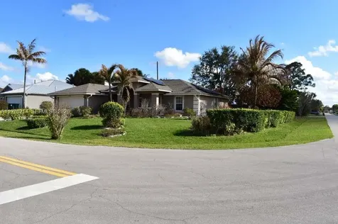 1084 Di Lido Lane Port St. Lucie FL 34953