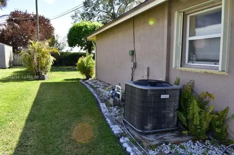 1084 Di Lido Lane Port St. Lucie FL 34953