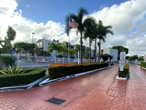 7785 SW 86th Street Miami FL 33143