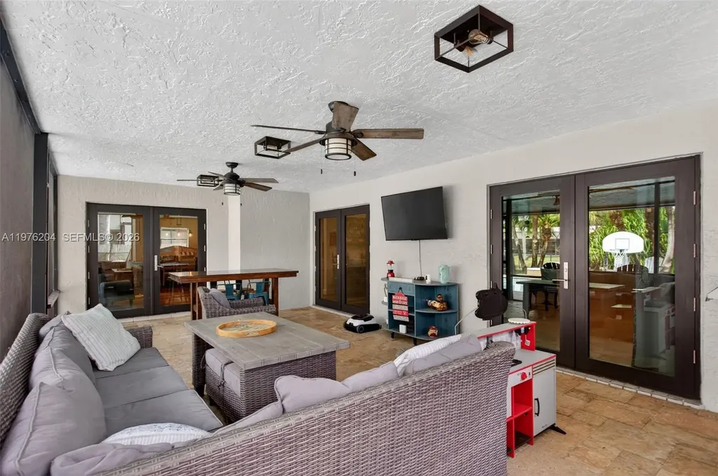 8681 NW 53rd Court Coral Springs FL 33067