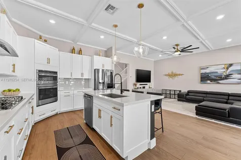 10915 Vista Terrace Parkland FL 33076