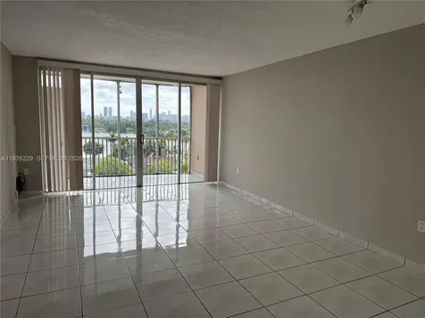 1780 NE 191st Street Miami FL 33179