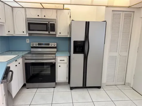 1780 NE 191st Street Miami FL 33179