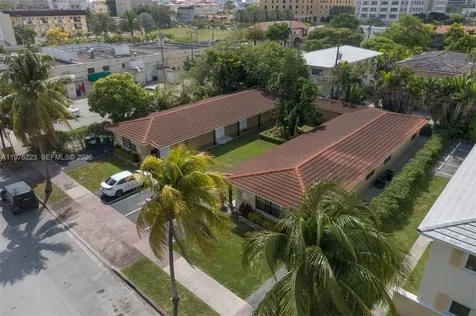 214 Salamanca Avenue Coral Gables FL 33134