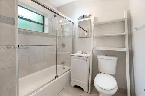 214 Salamanca Avenue Coral Gables FL 33134