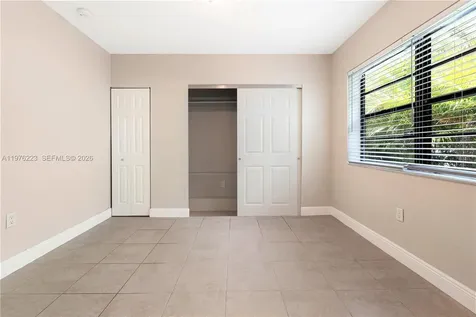 214 Salamanca Avenue Coral Gables FL 33134