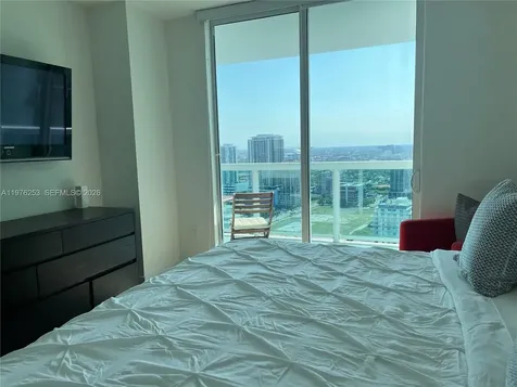 1800 N Bayshore Drive Miami FL 33132