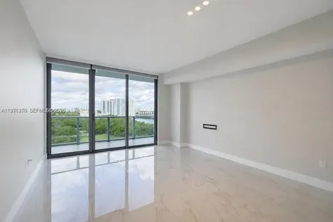 16385 Biscayne Boulevard North Miami Beach FL 33160