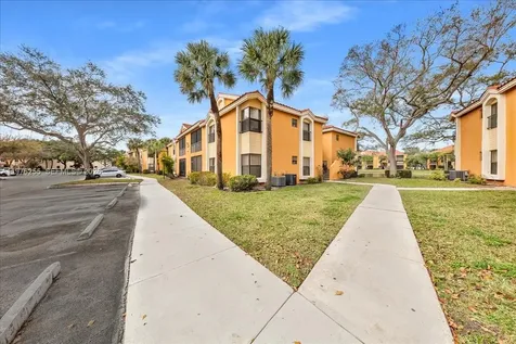 3814 Coral Tree Circle Coconut Creek FL 33073