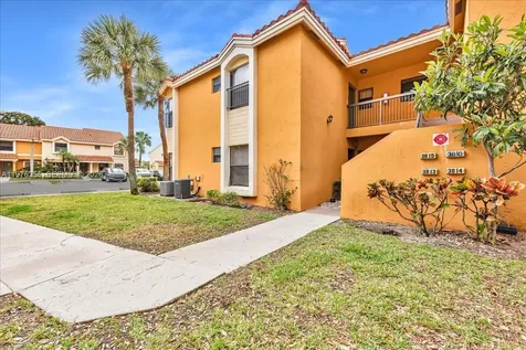 3814 Coral Tree Circle Coconut Creek FL 33073