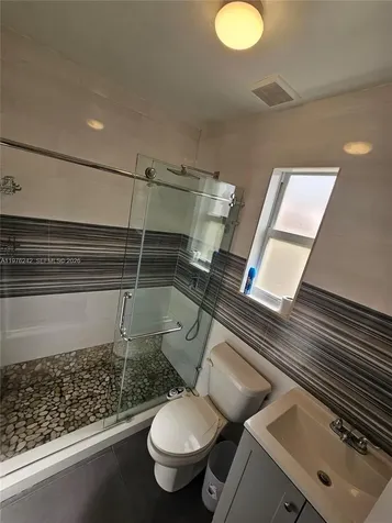 3560 NW 19th Street Miami FL 33125